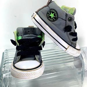 converse all star toddler size 6 sneaker shoe.